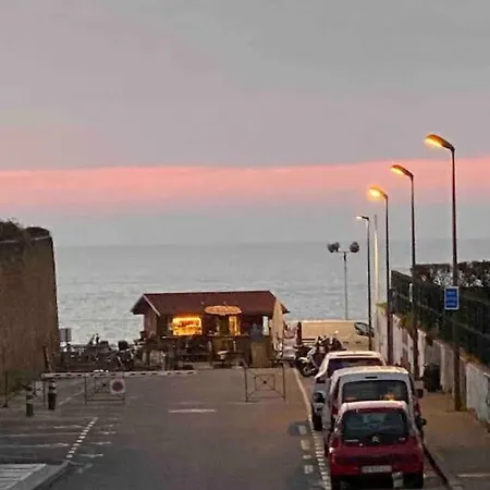 Vikendica Beautiful House In Front Of The Ocean Biarritz