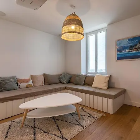 Beautiful House In Front Of The Ocean Vikendica Biarritz