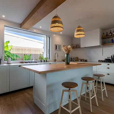 Beautiful House In Front Of The Ocean Holiday home Biarritz